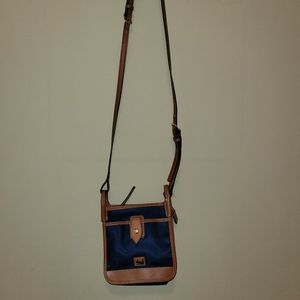 Dooney & Bourke Cross Bag